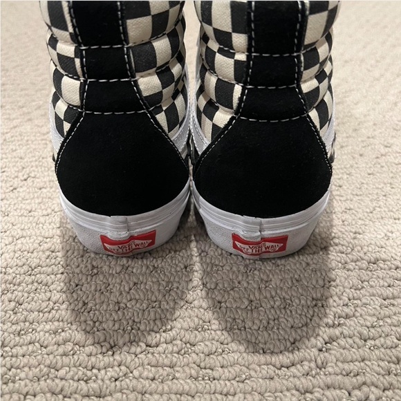 Lightning Vans size 9 - Picture 2 of 4